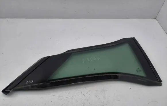 BMW i3 Rear side window 7288192