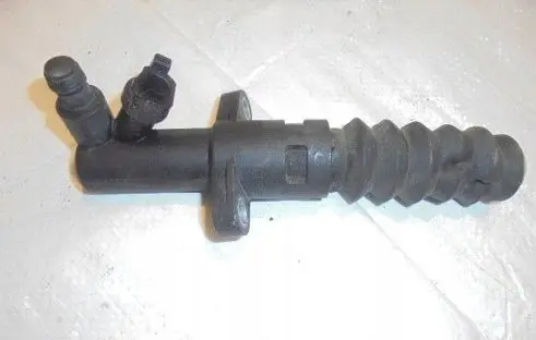 Peugeot 308 Clutch slave cylinder 9680771480