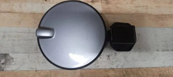 Opel Zafira B Fuel tank cap 13129588