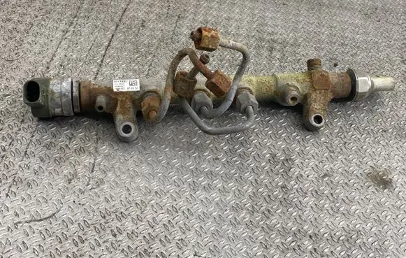 Volkswagen PASSAT B6 Fuel main line pipe 03L089N
