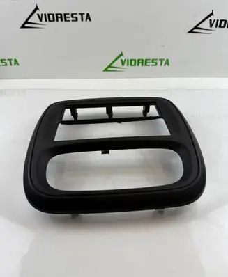 Opel Vivaro Dashboard center trim panel 682603912R 93452449