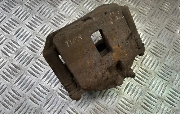 Nissan Primera Front brake caliper