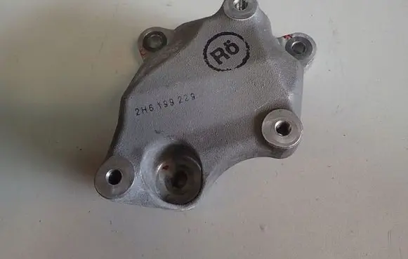 Volkswagen Amarok Engine mount bracket 2H6199229