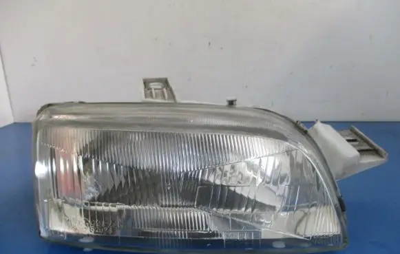 Fiat Punto (176) Headlight/headlamp