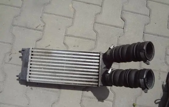 Peugeot 308 Intercooler radiator