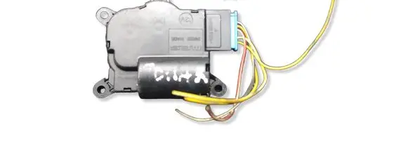 Volkswagen Transporter - Caravelle T5 Air flap motor/actuator 52411483R04 3093694 070206D05