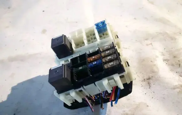 Ford Mondeo MK IV Fuse box set 6g9t14k131aa 6g9t-14k131-aa