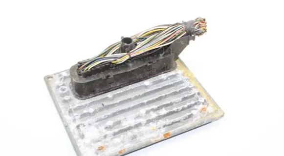 Ford Ka Engine control unit/module 6S5112A650BB