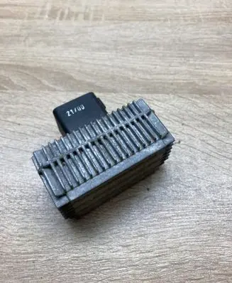 Opel Astra G Glow plug pre-heat relay 09132691 51299008