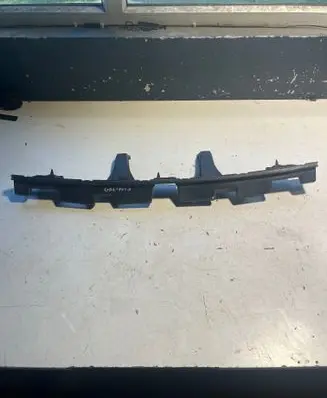 Opel Astra L Rear bumper mounting bracket 9841486480