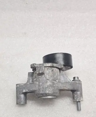 Volvo XC90 Timing belt/chain tensioner 31359881
