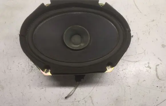 Mazda 3 I Rear door speaker GJ6A66960 3M8118808CA