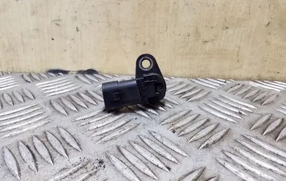 Opel Zafira C Camshaft position sensor 55216243