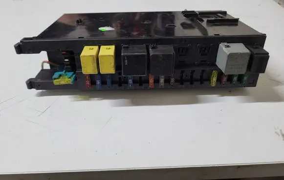 Mercedes-Benz C W203 SAM control unit 2035452401 5DK00848641 0000314215103001