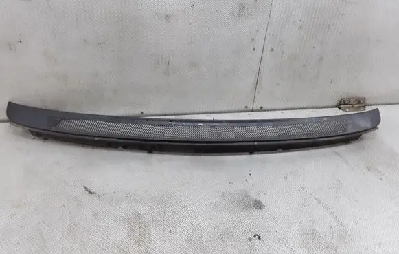 Mercedes-Benz Vaneo W414 Wiper trim A4148300018