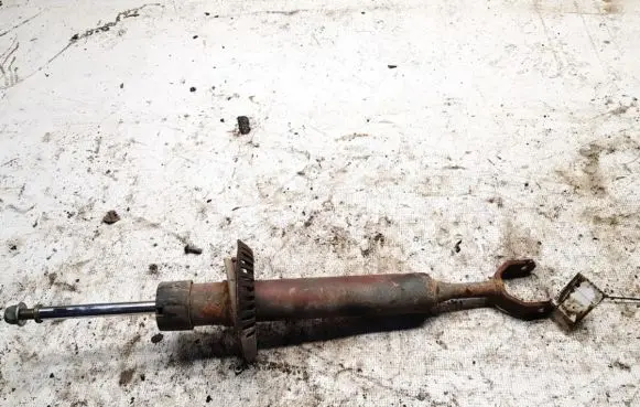 Audi A4 S4 B5 8D Front shock absorber/damper 8d0413031ae