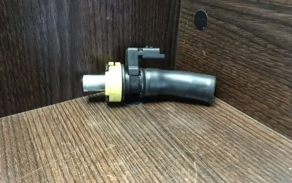 Citroen Berlingo Intake air temperature sensor 9673593680