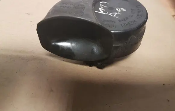 Audi A4 S4 B7 8E 8H Horn signal 000094