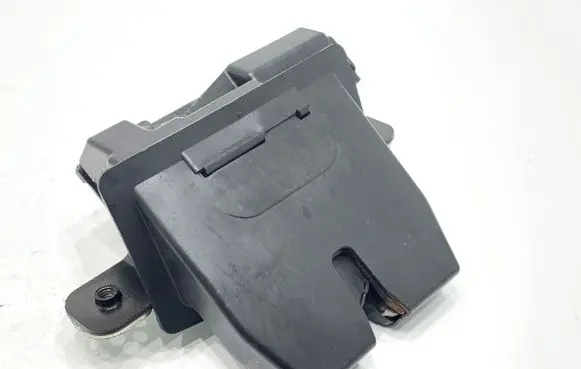 Ford Fiesta Tailgate exterior lock 8A61-A442A66-BD