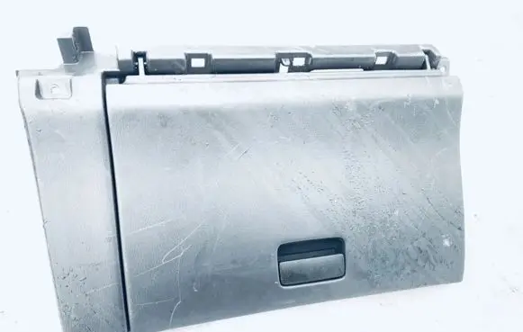 Nissan Primera Glove box lhd681082f901 lhd-681082f901