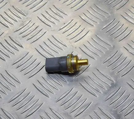 Audi A4 S4 B9 8W Coolant temperature sensor 06A919501A