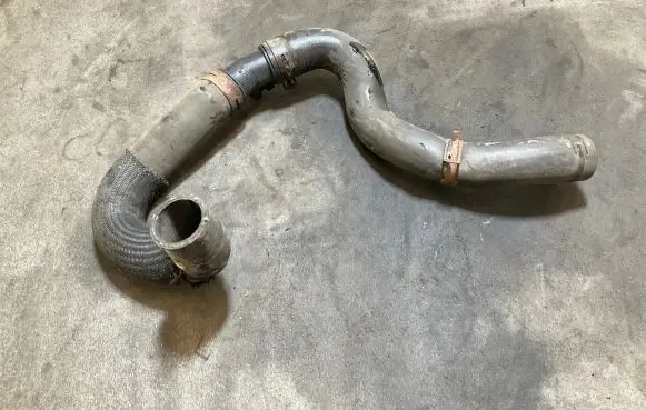 Nissan Qashqai Engine coolant pipe/hose