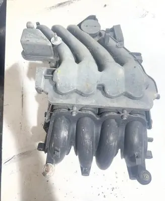 Volkswagen Golf IV Intake manifold 06A133205