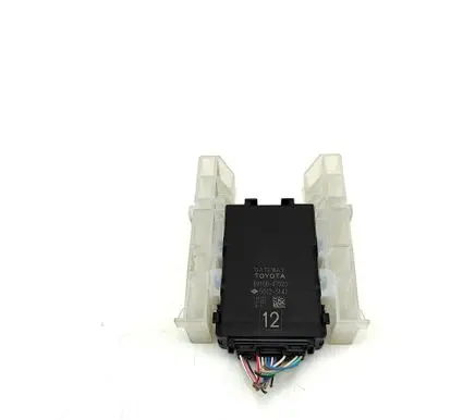 Toyota Prius+ (ZVW40) Gateway control module 8910047020