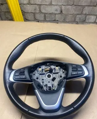 BMW 2 F46 Steering wheel 73758472 30862681 306626481AM