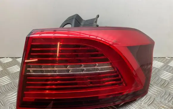 Volkswagen PASSAT B8 Rear/tail lights 03N105266F
