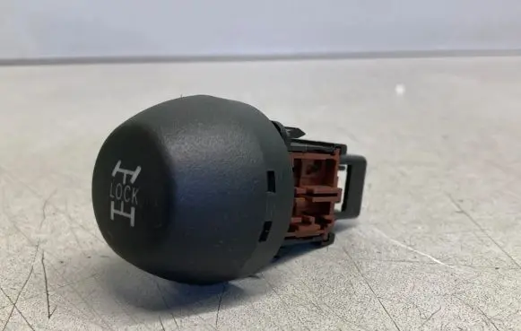 Toyota RAV 4 (XA30) Differential lock switch 15B116