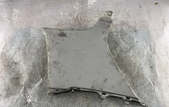 Volkswagen Golf Plus (D)pillar trim (top) 5M0867296A
