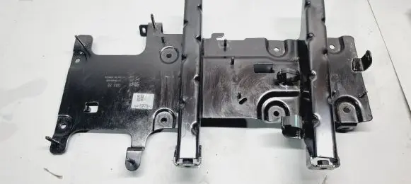 Opel Mokka B Other engine bay part 9841537880