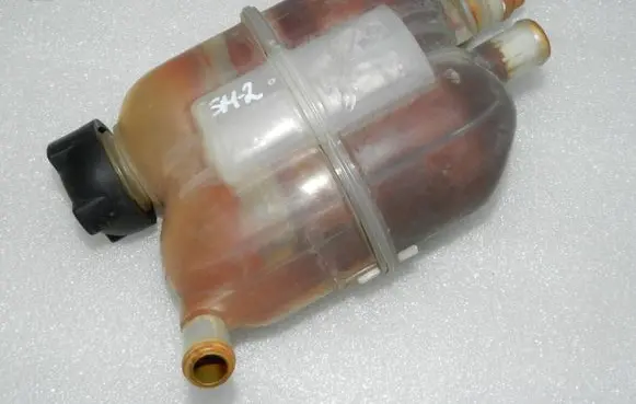 Smart ForTwo I MC01 Coolant expansion tank/reservoir A4505010003 0005768V007