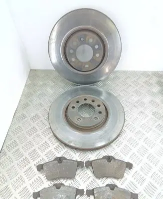 Opel Zafira B Front brake disc
