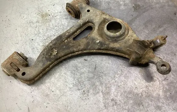 Mercedes-Benz SLK R170 Front lower control arm/wishbone