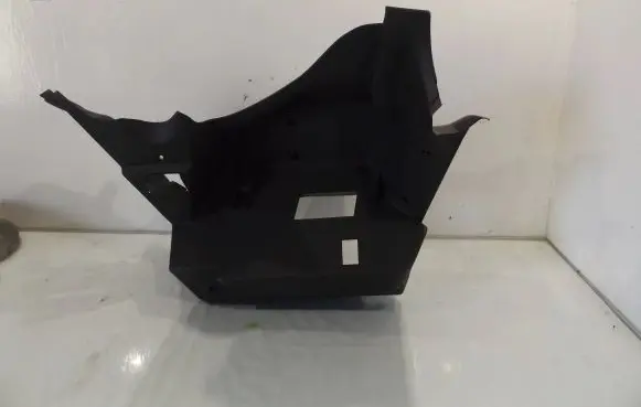 Opel Corsa C Trunk/boot side trim panel