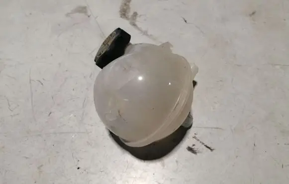 Buick Encore GX I Coolant expansion tank/reservoir 13537034