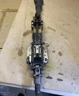 Volkswagen Transporter - Caravelle T5 Steering wheel axle 7H1419501C 0414101