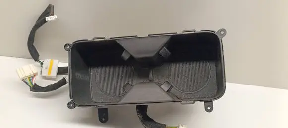 Hyundai Ioniq Cup holder 