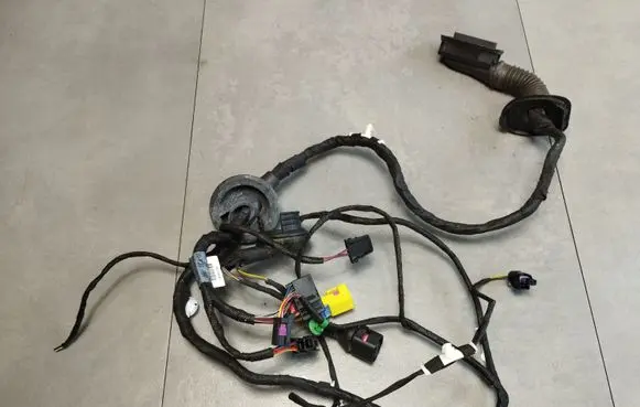 Audi A5 Sportback 8TA Front door wiring loom 8T8971029BA