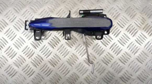 Toyota Yaris XP210 Front door exterior handle 69210K0050 6920202260 6921702580