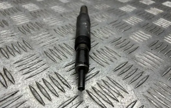 Ford Mondeo Mk III Fuel injector 0432133800