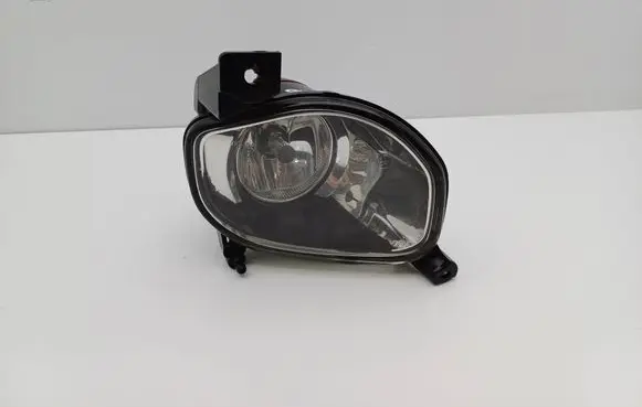 Toyota Avensis T250 Front fog light 1N027042202 8121005060