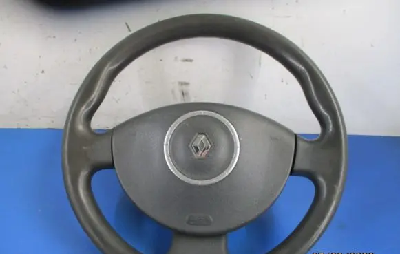 Renault Megane II Steering wheel