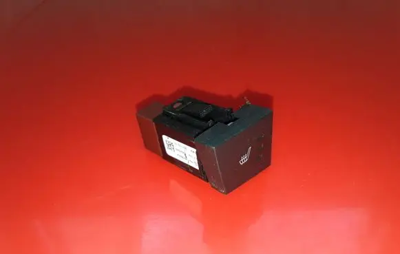 Opel Antara Seat heating switch 20785534 10023243
