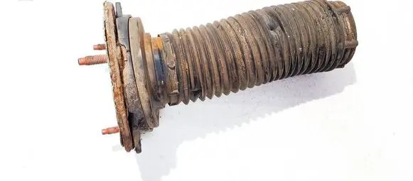 Land Rover Freelander 2 - LR2 Coil spring mount 180107