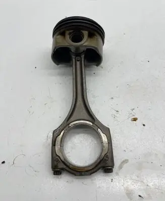 Piston with connecting rod