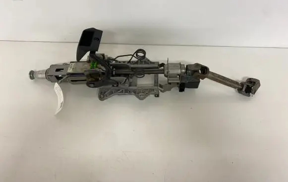 Volkswagen PASSAT B6 Steering wheel axle 52758050 3C1419501J 05112103348