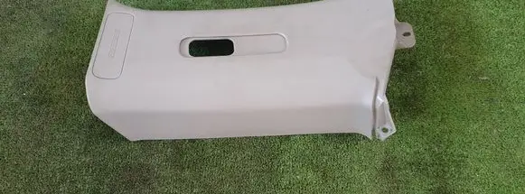 (B) pillar trim (top)